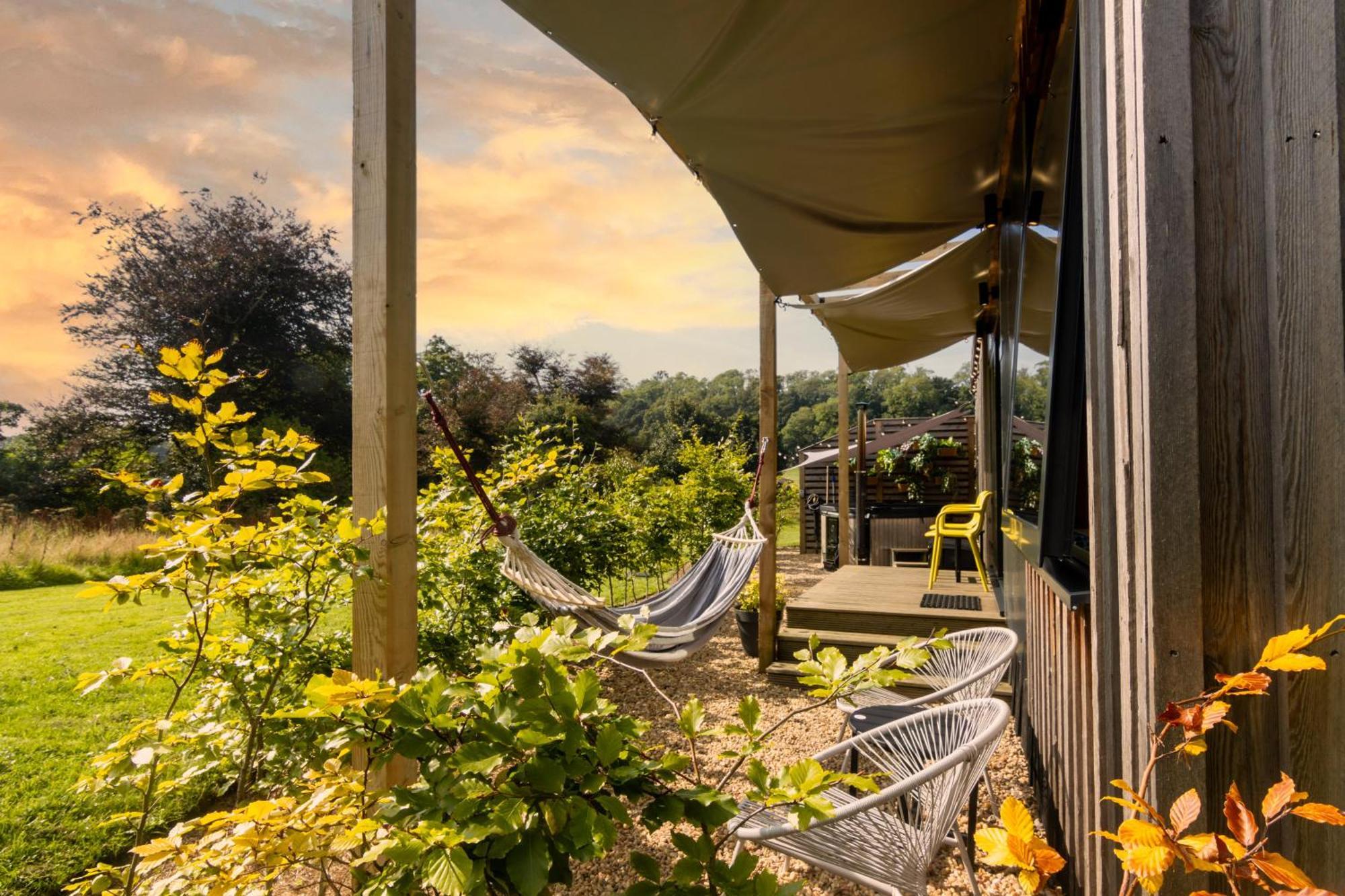 The Hive - Unique Hot Tub Cabin In Millport Εξωτερικό φωτογραφία